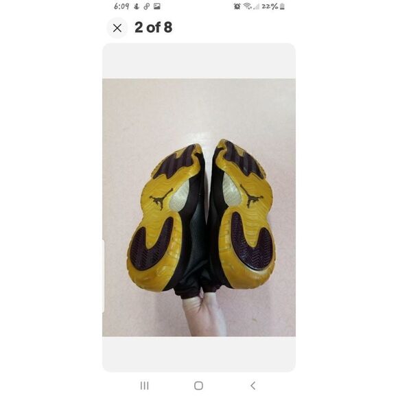 2014 jordan future reflective deep burgandy - Picture 2 of 8